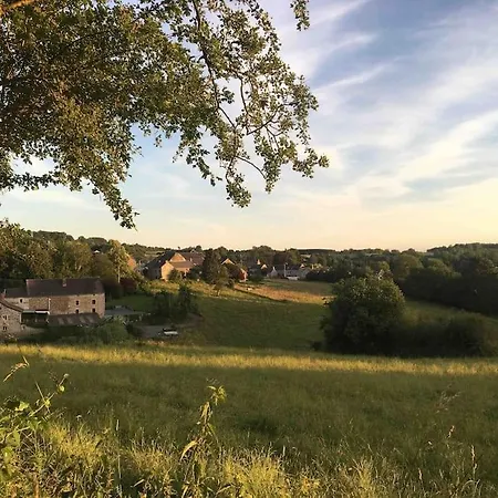 Grand De *